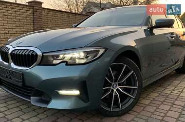 Седан BMW 3 Series 2020 в Львові