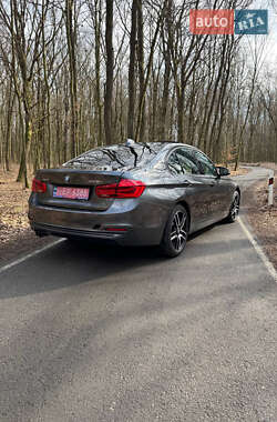 Седан BMW 3 Series 2015 в 