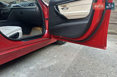 Седан BMW 3 Series 2015 в 