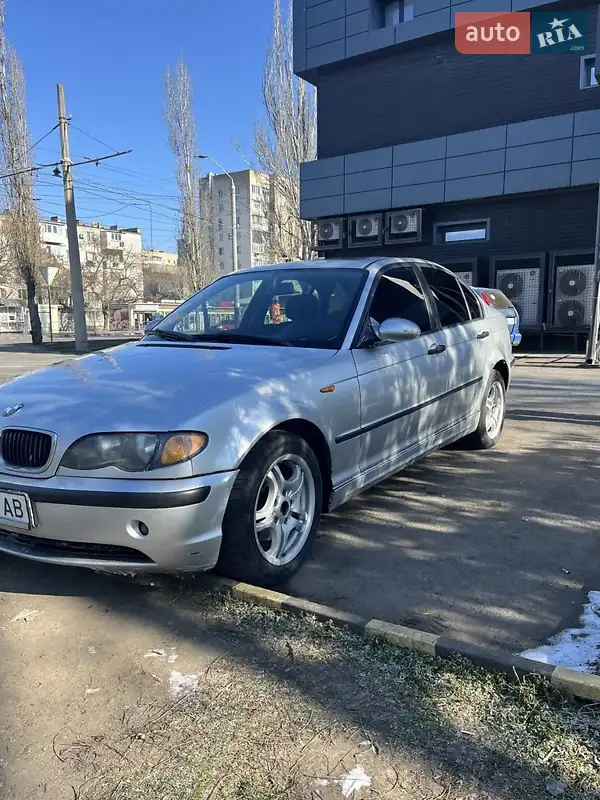 BMW 3 Series 2003