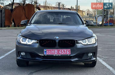 Седан BMW 3 Series 2014 в 