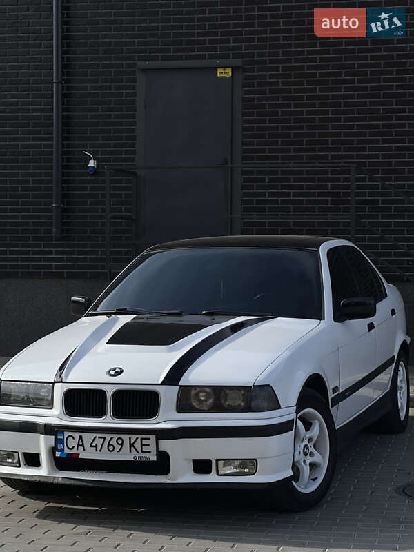 Седан BMW 3 Series 1996 в 