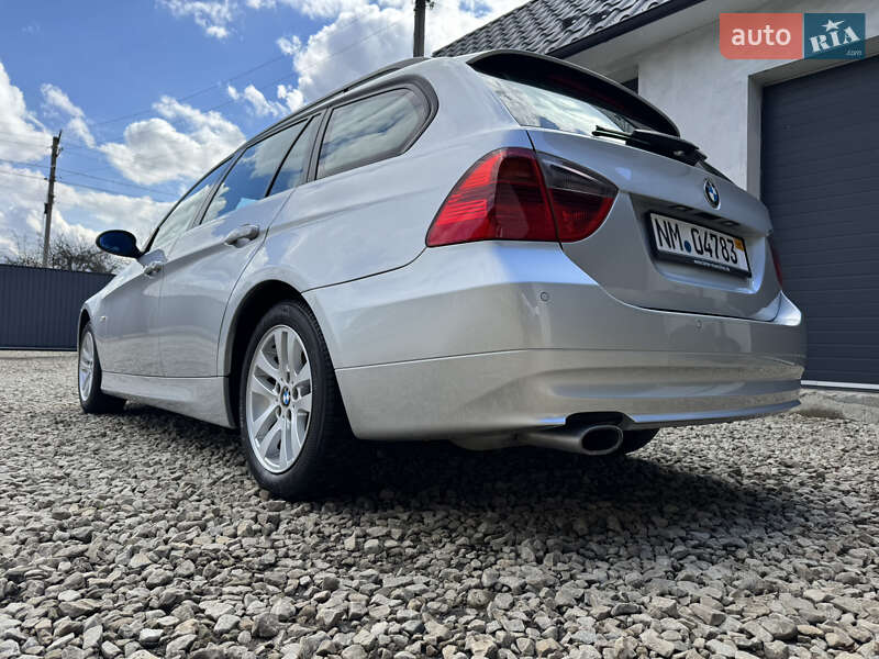 Універсал BMW 3 Series 2008 в Долині