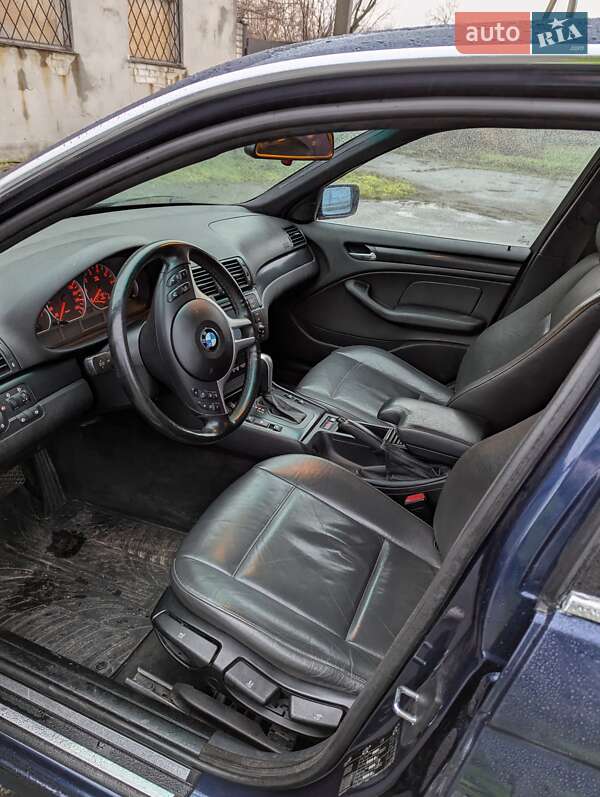 Седан BMW 3 Series 2004 в Кременчуці