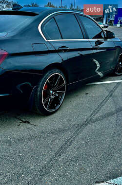 Седан BMW 3 Series 2014 в 