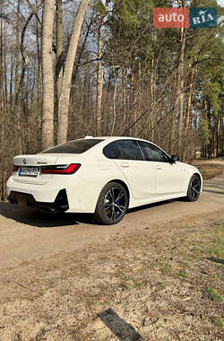 Седан BMW 3 Series 2025 в 