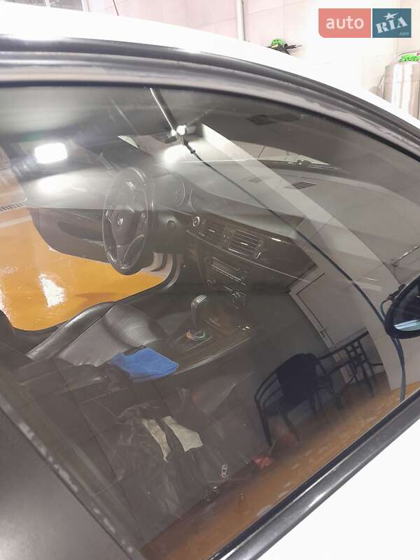 Седан BMW 3 Series 2008 в Никополе фото 98 Седан BMW 3 Series 2008 в Никополе