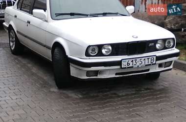 Седан BMW 3 Series 1990 в 