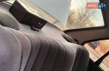 Седан BMW 3 Series 1990 в 