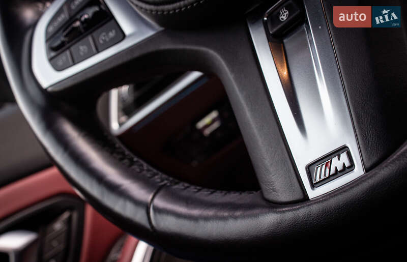 Седан BMW 3 Series 2022 в Львове