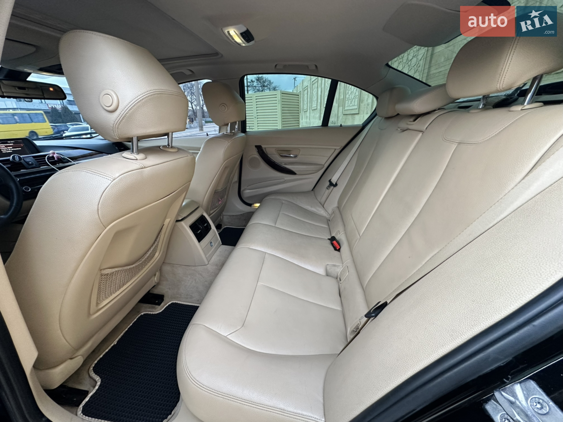 2012 BMW 3er - мініатюра 24