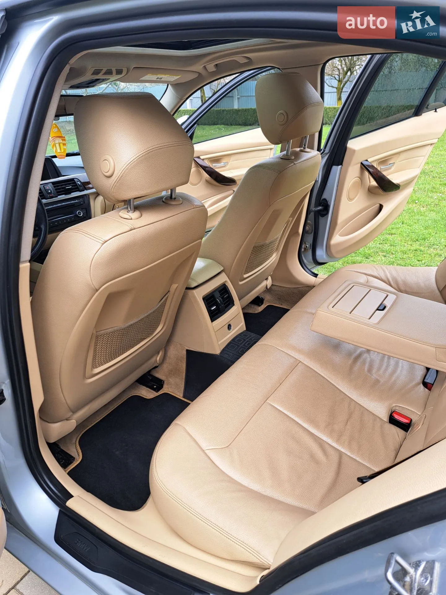 2012 BMW 3er - мініатюра 10