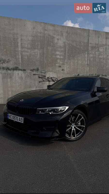 Седан BMW 3 Series 2019 в Львові