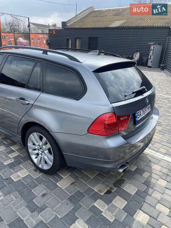 Универсал BMW 3 Series 2011 в Николаеве