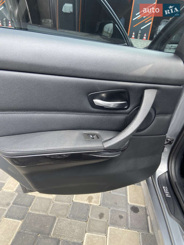 Универсал BMW 3 Series 2011 в Николаеве