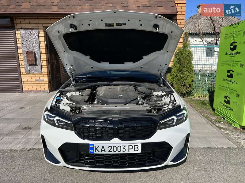 Седан BMW 3 Series 2022 в Києві