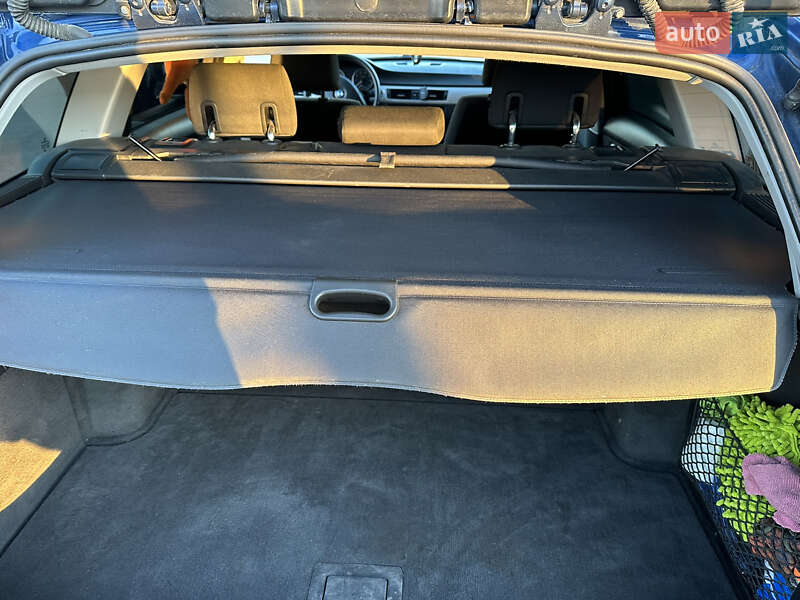 Универсал BMW 3 Series 2006 в Коростене