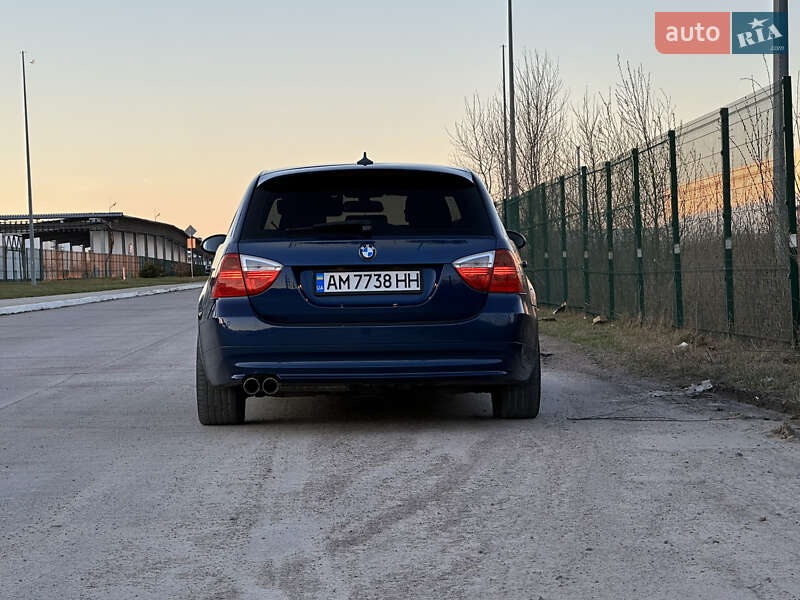 Универсал BMW 3 Series 2006 в Коростене