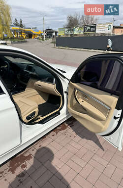 Седан BMW 3 Series 2016 в 