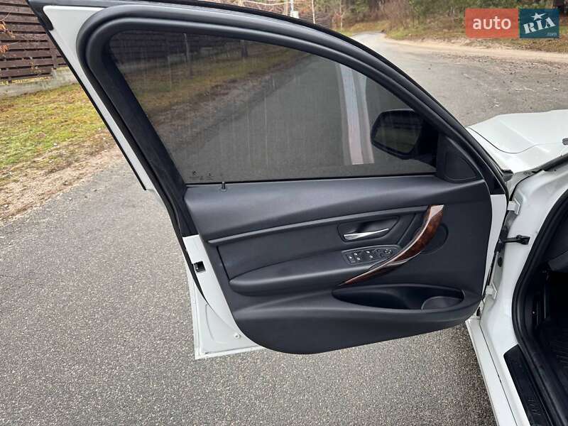 Седан BMW 3 Series 2014 в Киеве