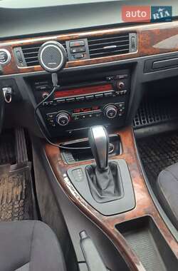 Седан BMW 3 Series 2007 в 