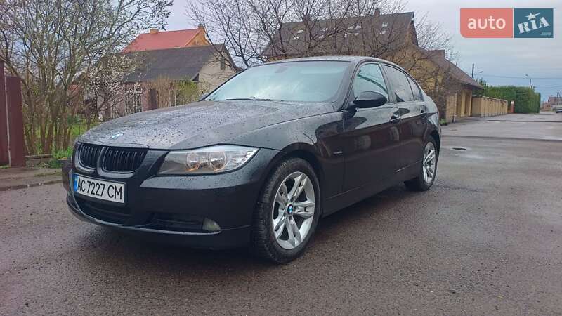 Седан BMW 3 Series 2007 в 