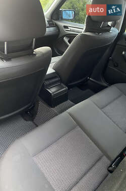 Седан BMW 3 Series 2003 в Бучі