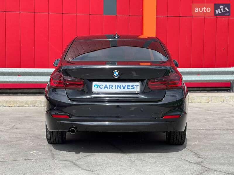 Седан BMW 3 Series 2013 в Киеве