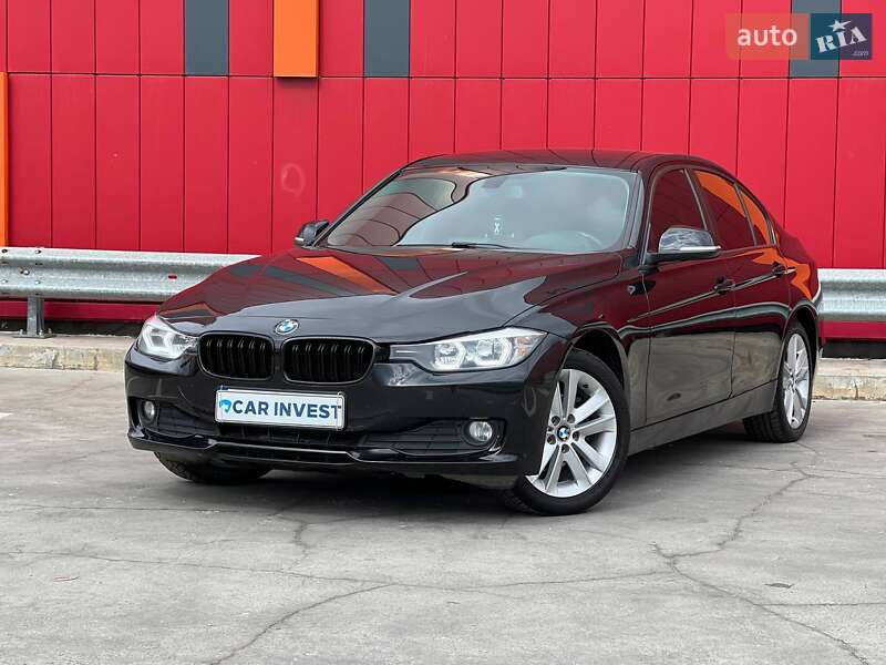 Седан BMW 3 Series 2013 в Киеве