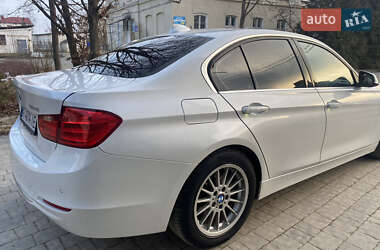 Седан BMW 3 Series 2015 в 
