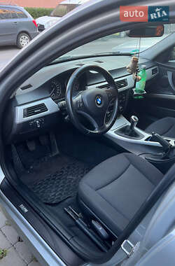 Универсал BMW 3 Series 2009 в 