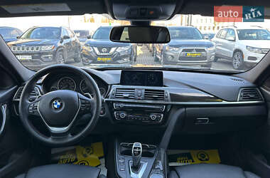 Седан BMW 3 Series 2017 в 