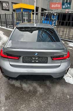 Седан BMW 3 Series 2023 в 
