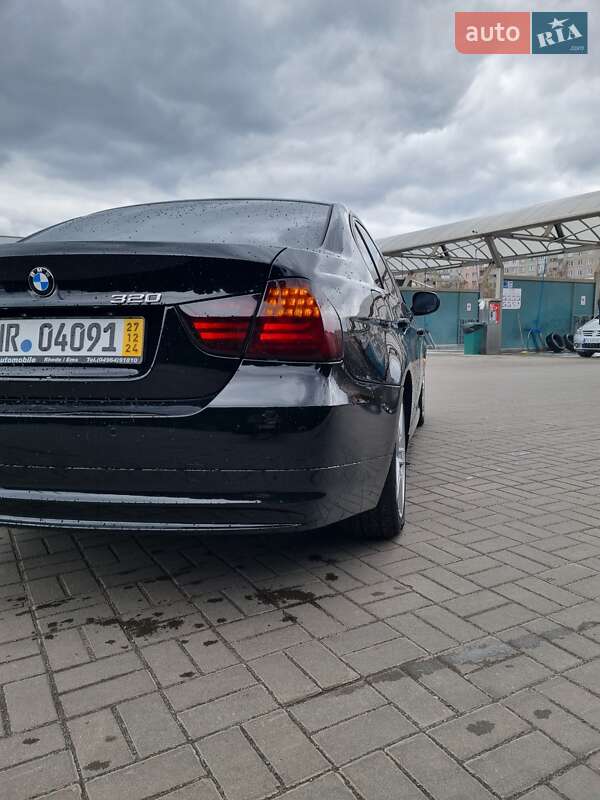 Седан BMW 3 Series 2009 в Черкассах