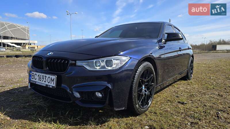 Седан BMW 3 Series 2012 в 