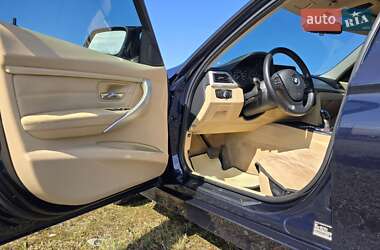 Седан BMW 3 Series 2012 в 