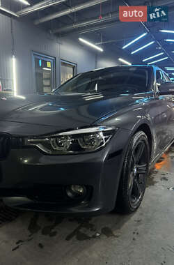 Седан BMW 3 Series 2013 в 