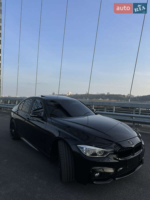 Седан BMW 3 Series 2014 в Киеве фото 3 Седан BMW 3 Series 2014 в Киеве