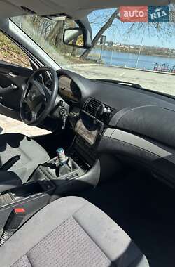 Седан BMW 3 Series 2003 в 