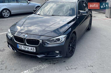 Седан BMW 3 Series 2014 в 