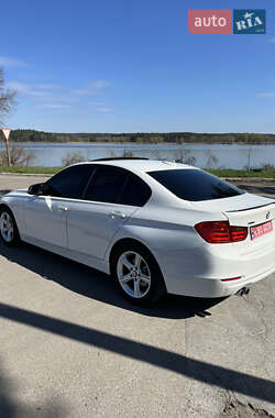 Седан BMW 3 Series 2014 в 
