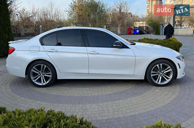 Седан BMW 3 Series 2017 в 