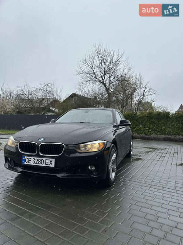 Седан BMW 3 Series 2013 в Чернівцях