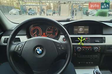Универсал BMW 3 Series 2009 в 