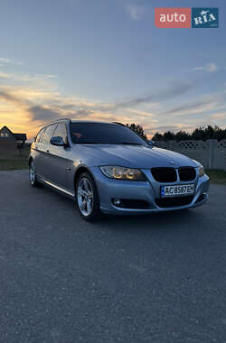 Универсал BMW 3 Series 2010 в Рава-Русской