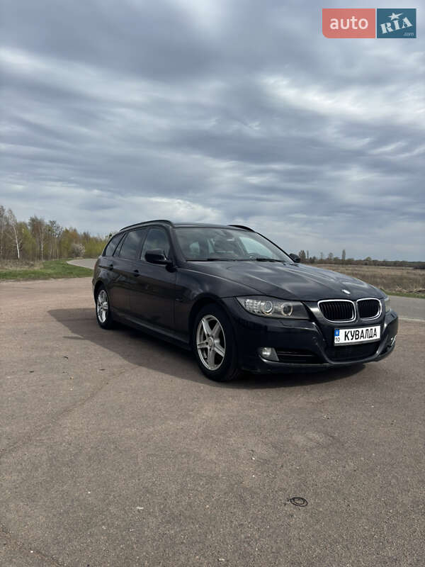 Универсал BMW 3 Series 2010 в Бородянке