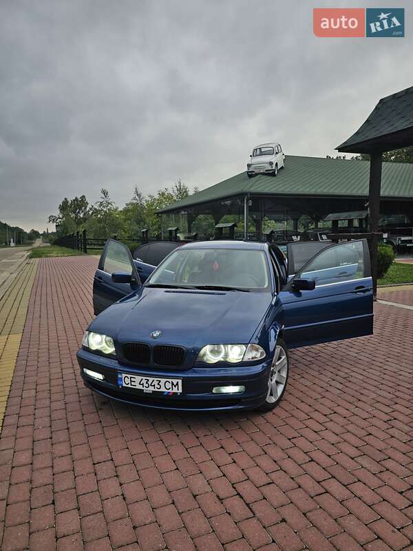 Седан BMW 3 Series 2001 в Глыбокой