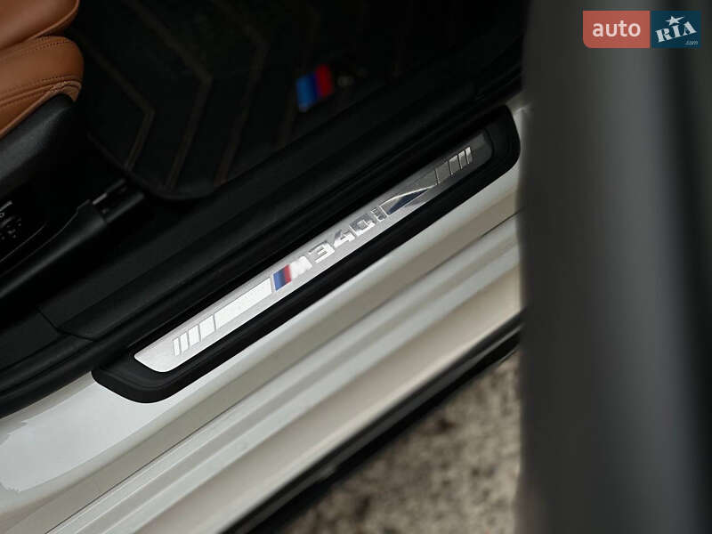 Седан BMW 3 Series 2020 в Чернівцях