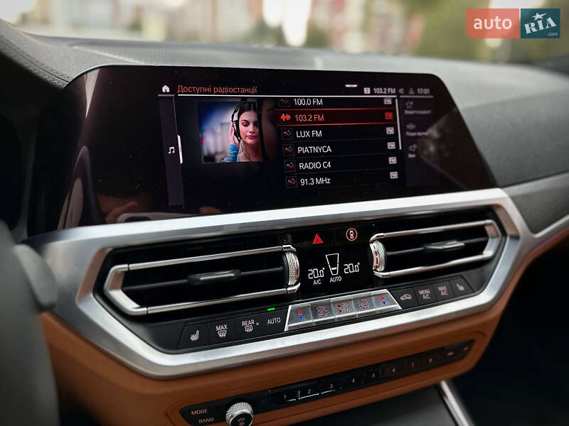 Седан BMW 3 Series 2020 в Чернівцях