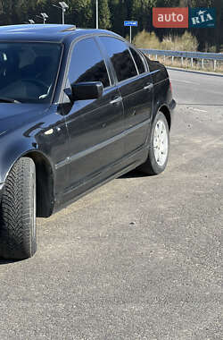 Седан BMW 3 Series 2004 в 
